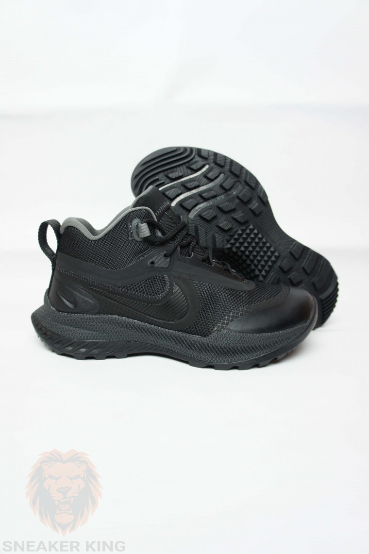 Кросівки Nike React SFB Carbon